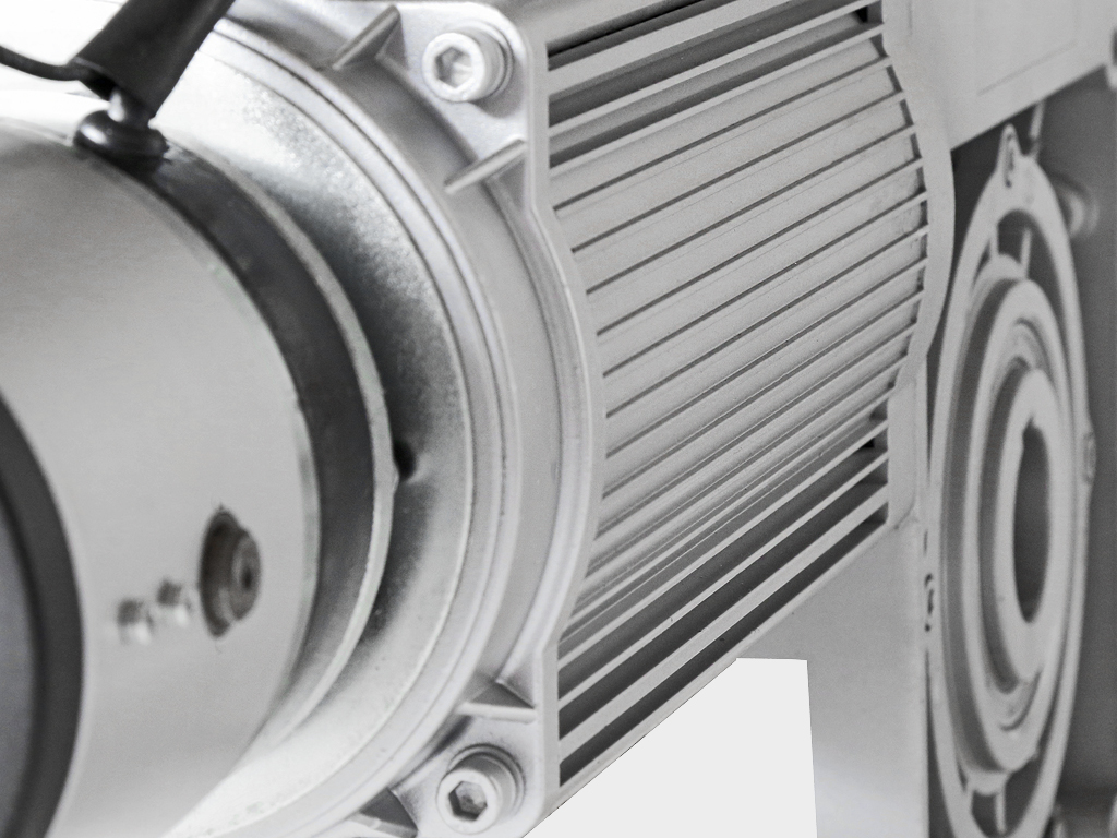 金属外壳散热器